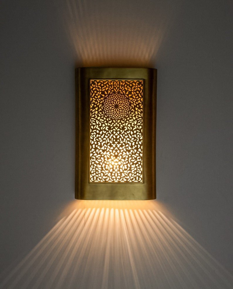 100% Handmade Antique Brass Wall Sconce for Elegant Lighting-Luxurious Moroccan Wall Lamp