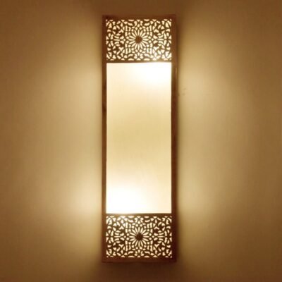 Handmade Moroccan Wall Lamp – Antique Brass Sconce with Oriental Elegance