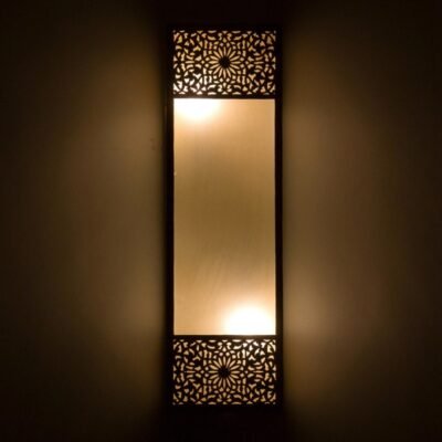 Handmade Moroccan Wall Lamp – Antique Brass Sconce with Oriental Elegance