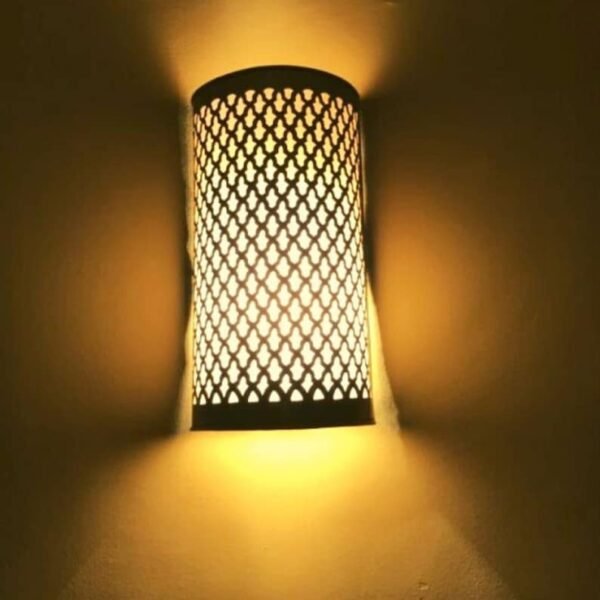 100% Handmade Antique Brass Wall Sconce for Elegant Lighting-Luxurious Moroccan Wall Lamp 100% Handmade Antique Brass Wall Sconce for Elegant Lighting-Luxurious Moroccan Wall Lamp