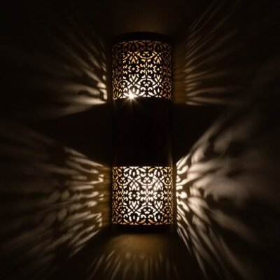 Luxurious Moroccan Wall Lamp - Antique Brass Wall Sconce, Handmade Moroccan Lighting for Elegant Décor