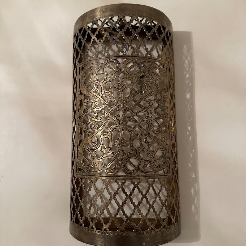 Moroccan Bronze Wall Lamp – Handmade Brass Wall Light with Artisanal Engravings