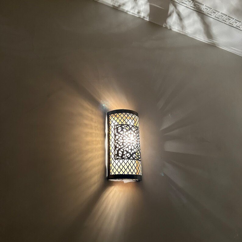 Moroccan Bronze Wall Lamp – Handmade Brass Wall Light with Artisanal Engravings