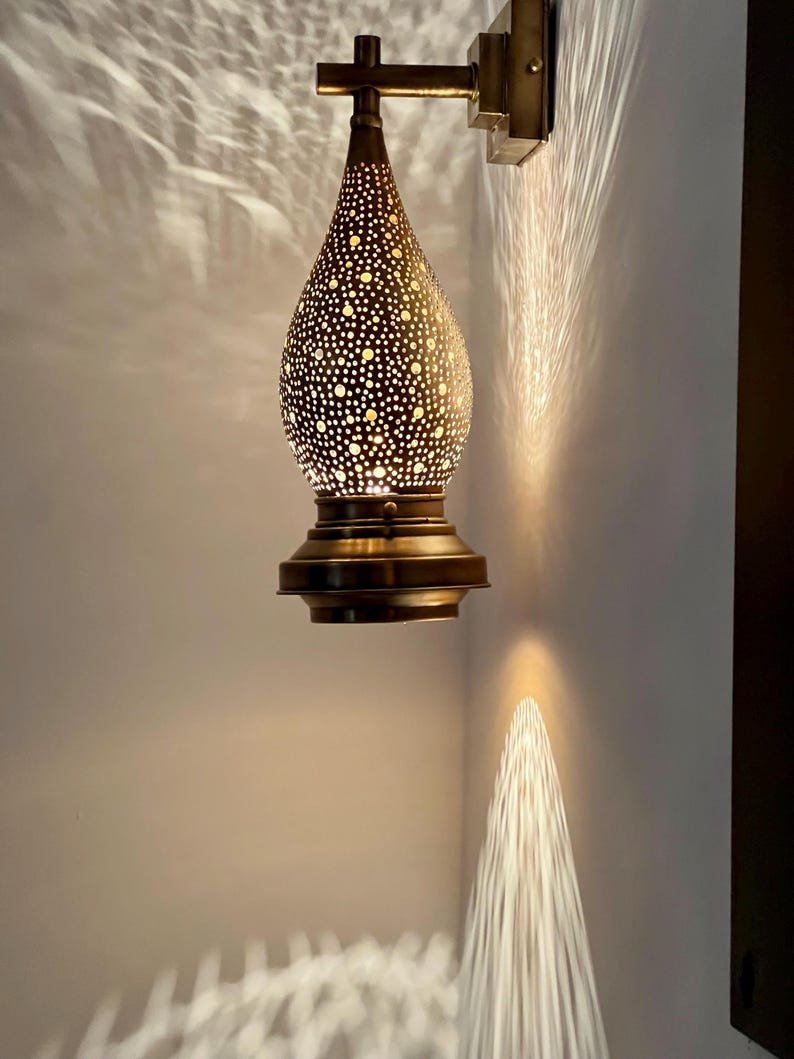 Moroccan Brass Wall Sconce Light – Handmade Pierced Wall Lamp – Boho Hallway Lighting – Bedroom Ambient Light