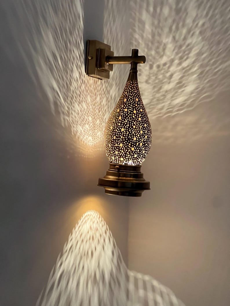 Moroccan Brass Wall Sconce Light – Handmade Pierced Wall Lamp – Boho Hallway Lighting – Bedroom Ambient Light