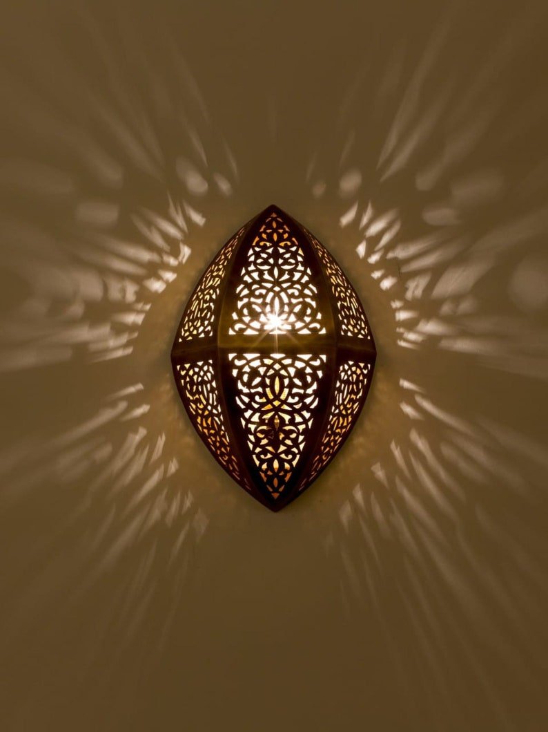 Moroccan Brass Wall Sconce Diamond Shape, Intricate Cutout Brass Light, Artisan Wall Lamp, Unique Brass Fixture, Geometric Sconce Decor