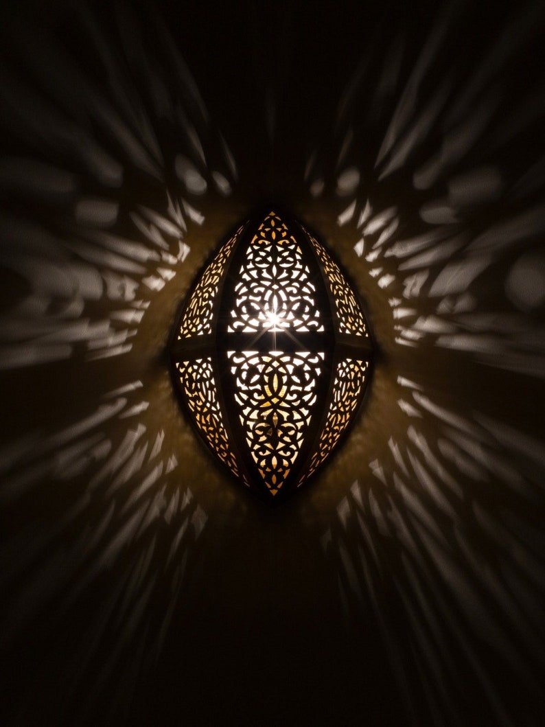 Moroccan Brass Wall Sconce Diamond Shape, Intricate Cutout Brass Light, Artisan Wall Lamp, Unique Brass Fixture, Geometric Sconce Decor