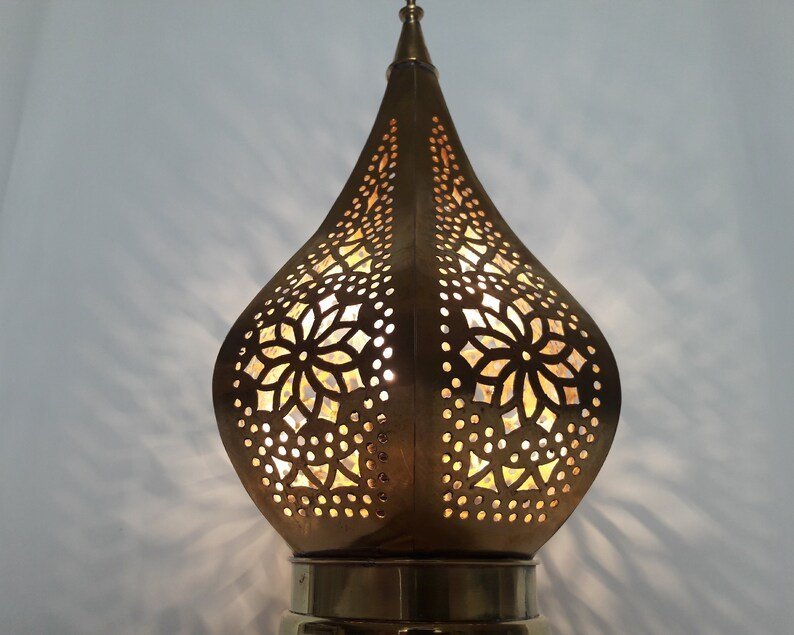 Hand-Pierced Floral Pattern Accent Light Casting Warm Shadows ​