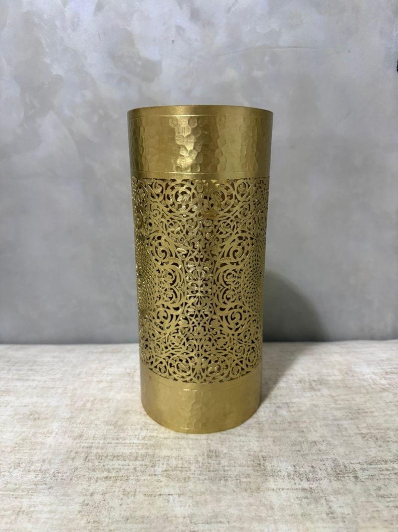 Handcrafted Moroccan Brass Sconce: Filigree Wall Lamp