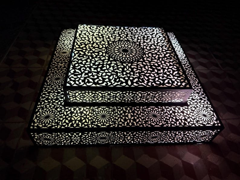 Handmade Moroccan Brass Wall Sconce – Art Deco Square Light