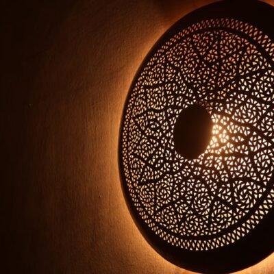 Moroccan Brass Wall Light – Handmade Round Wall Lamp – Pierced Geometric Sconce – Boho Home Lighting – Marrakesh Art Decor
