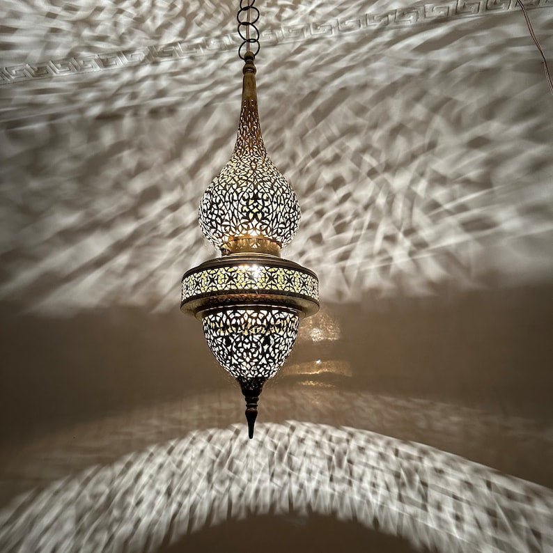 Moroccan pendant brass light, hanging lamp, moroccan chandelier , brass ceiling lamp,handmade chandelier,brass lamp, Morocco brass lantern