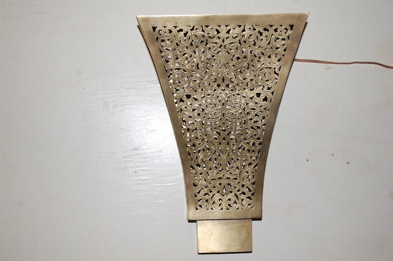 Handcrafted Moroccan Brass Wall Sconce – Vintage Style Light Fixture